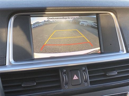 Used 2020 Kia Optima SE image 15