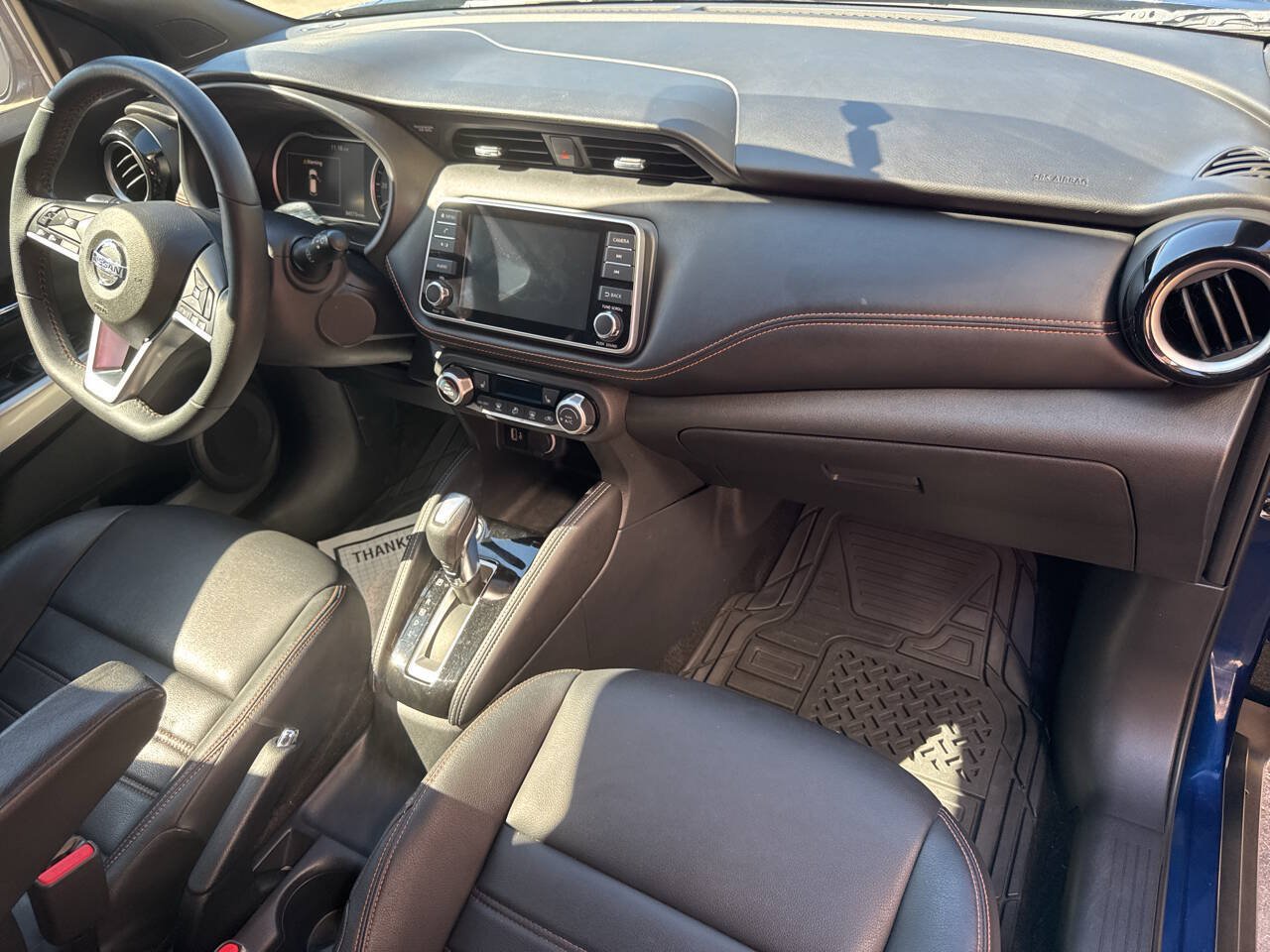 Used 2019 Nissan Kicks SR w/ SR Premium Package FWD image 17