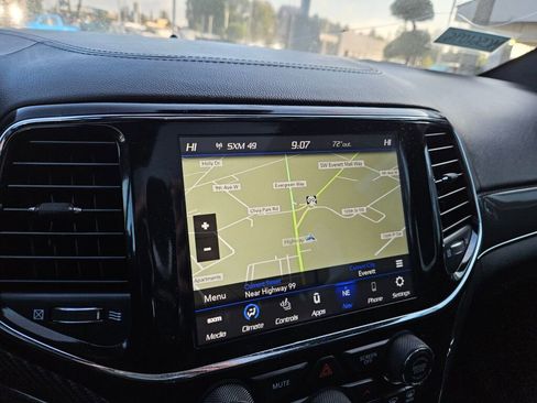 Used 2021 Jeep Grand Cherokee SRT image 26