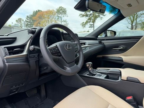 Used 2020 Lexus ES 350 w/ Accessory Package 2 FWD image 9
