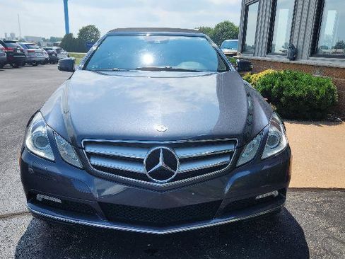 Used 2011 Mercedes-Benz E 350 Cabriolet image 4