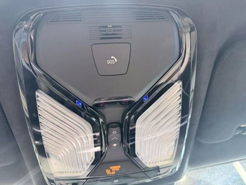 Used 2020 BMW X5 sDrive40i w/ M Sport Package RWD image 25