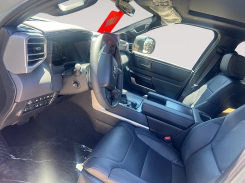 New 2026 Toyota Tundra Platinum AWD/4WD image 9