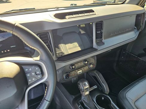 Certified 2024 Ford Bronco Everglades AWD/4WD image 22