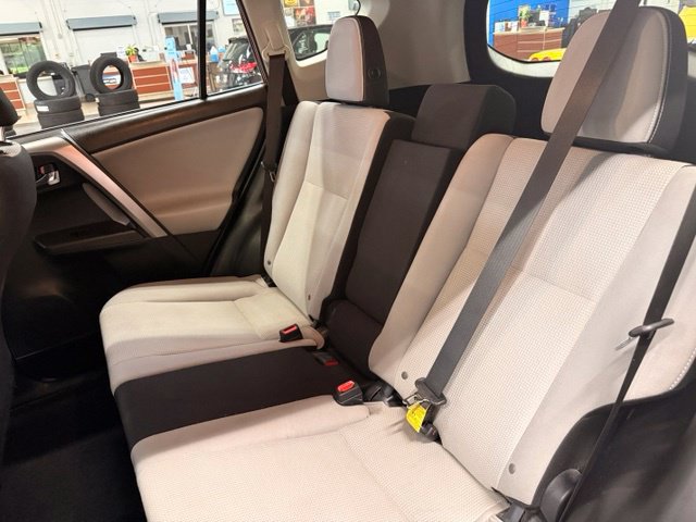 Used 2018 Toyota RAV4 XLE w/ Plus Extra Value Package FWD image 21