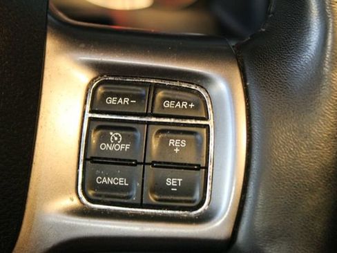Used 2023 RAM 1500 Classic Warlock AWD/4WD image 21