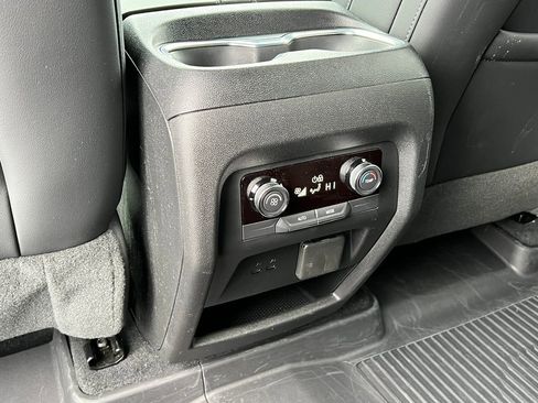 New 2026 Buick Enclave Preferred w/ Power Package image 39