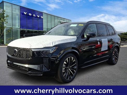 New 2026 Volvo XC90 B6 Ultra w/ Lounge Package image 2