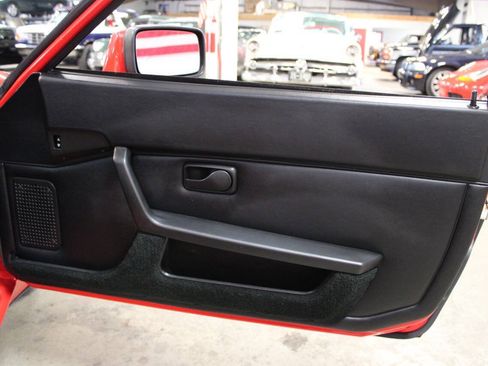 Used 1987 Porsche 944 Turbo RWD image 21