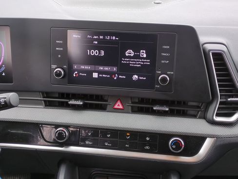 Certified 2024 Kia Sportage LX image 18