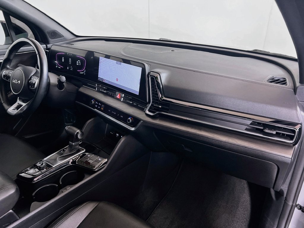 Certified 2025 Kia Sportage X-Line AWD/4WD image 30