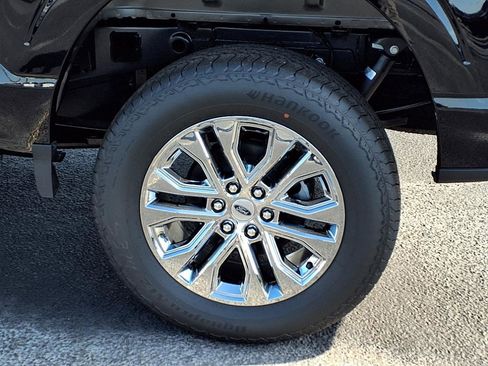 New 2025 Ford F150 Lariat w/ Equipment Group 501A Mid image 10