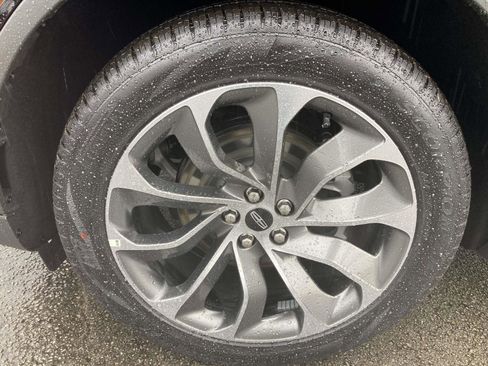 New 2025 Lincoln Aviator 2WD w/ Equipment Group 101A image 13