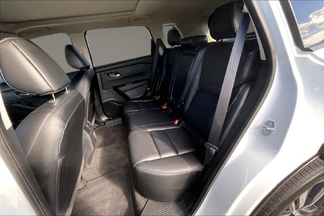 Certified 2024 Nissan Rogue SL w/ SL Premium Package FWD image 24
