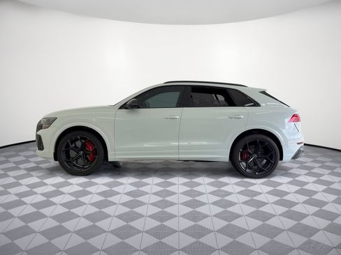 Used 2025 Audi RS Q8 performance AWD/4WD image 2