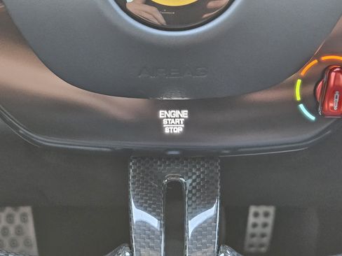 Used 2022 Ferrari Roma image 24