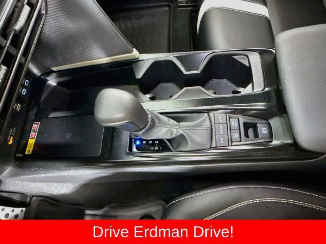 Used 2026 Toyota Camry SE FWD image 19