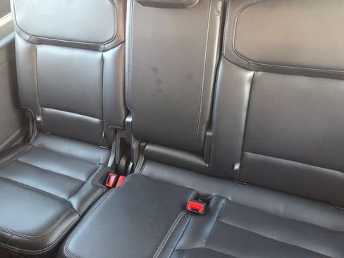 Used 2025 Ford Expedition Max Platinum AWD/4WD image 7