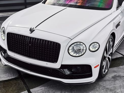 Used 2022 Bentley Flying Spur V8 AWD/4WD image 6