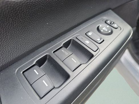 Certified 2025 Honda CR-V LX image 29