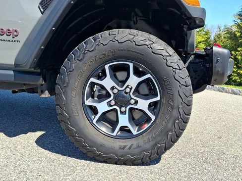 Used 2023 Jeep Wrangler Unlimited Rubicon w/ Dual Top Group image 8