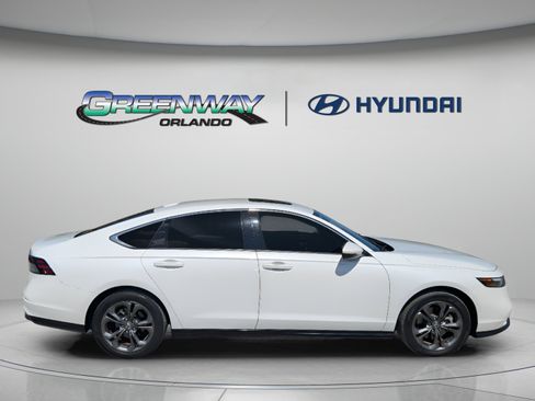 Used 2023 Honda Accord EX-L image 9