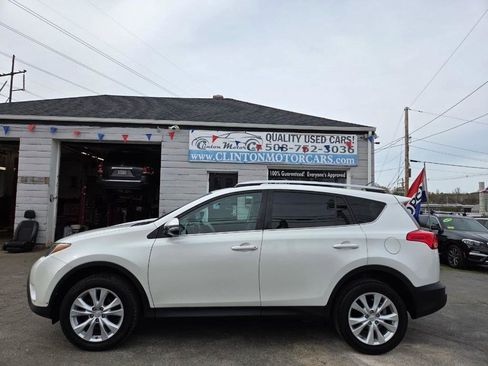 Used 2014 Toyota RAV4 Limited AWD/4WD image 2