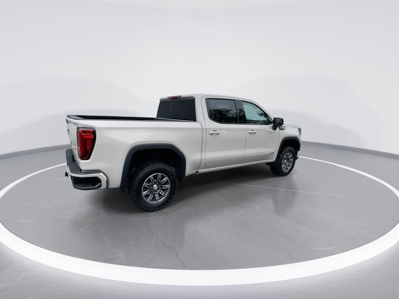 Used 2026 GMC Sierra 1500 AT4 AWD/4WD image 8