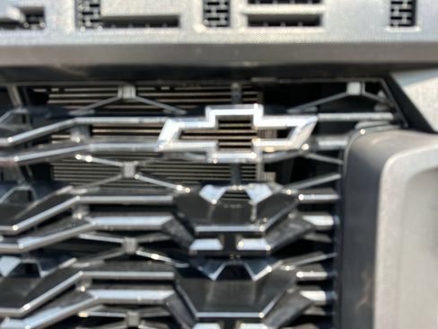 Used 2022 Chevrolet Colorado ZR2 AWD/4WD image 26