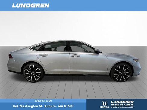 New 2026 Honda Accord Touring image 4