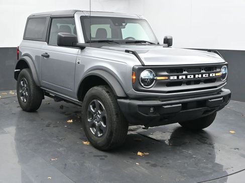 Used 2022 Ford Bronco Big Bend image 3