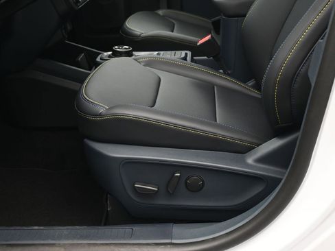 New 2025 Ford Maverick Lobo image 10