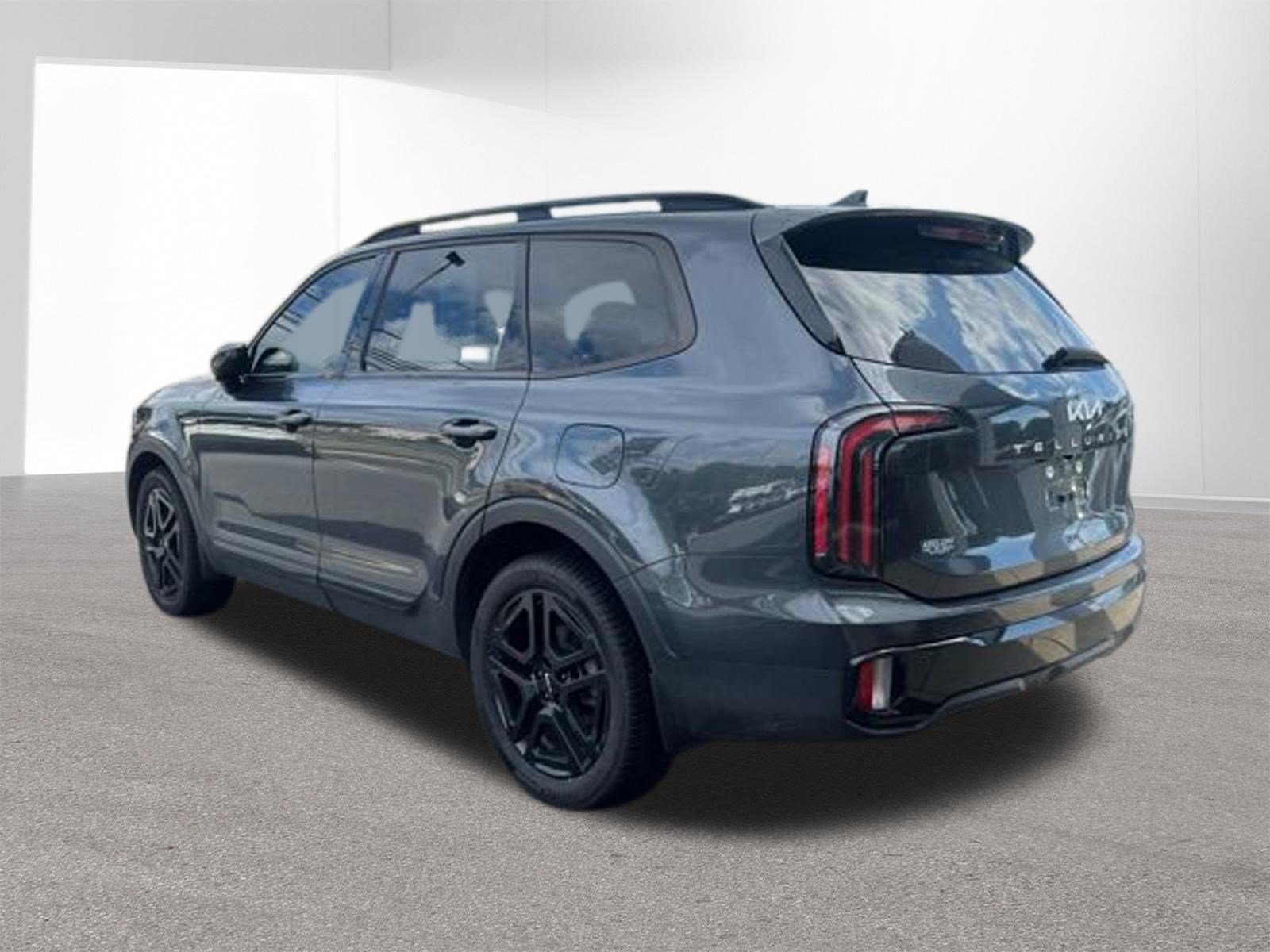 Certified 2024 Kia Telluride SX Prestige X-Line AWD/4WD image 30