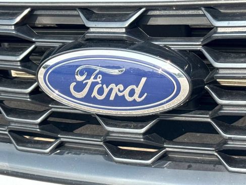 Used 2023 Ford Escape ST-Line w/ Tech Pack #1 AWD/4WD image 9