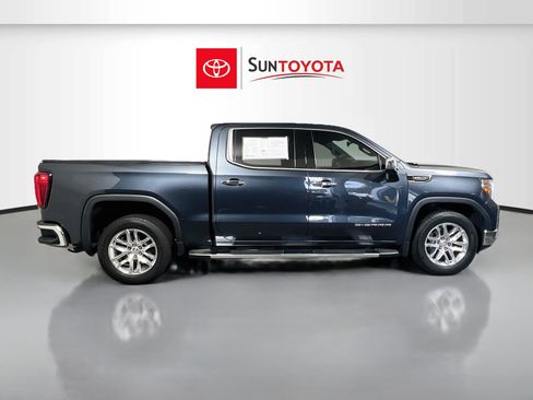 Used 2021 GMC Sierra 1500 SLT w/ SLT Premium Package RWD image 2