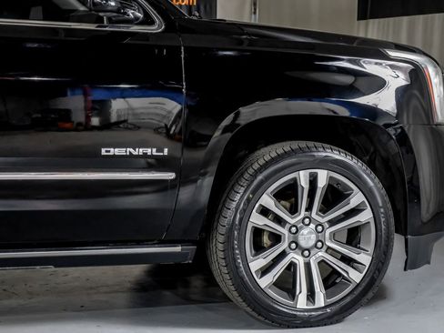 Used 2017 GMC Yukon XL Denali w/ Open Road Package image 7