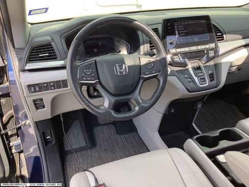 Used 2024 Honda Odyssey EX-L image 8