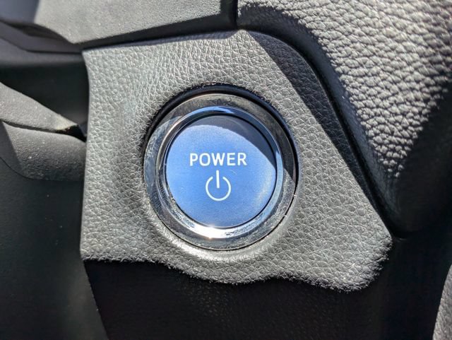 Used 2022 Toyota RAV4 SE AWD/4WD image 27