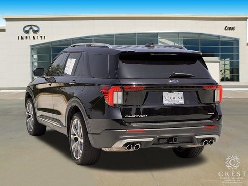 Used 2025 Ford Explorer Platinum w/ Ultimate Package AWD/4WD image 7