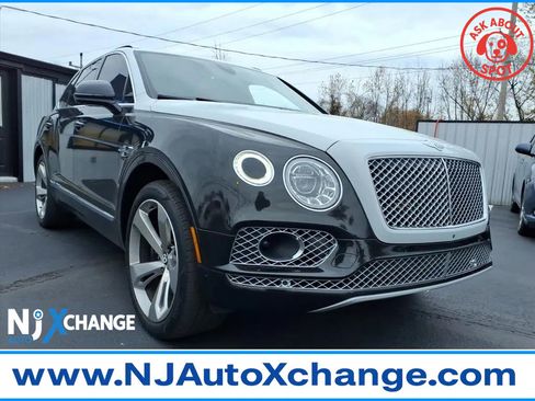 Used 2018 Bentley Bentayga image 1