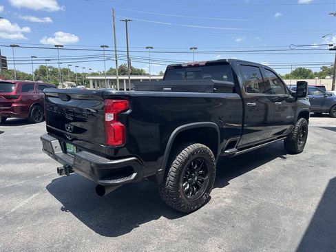 Used 2022 Chevrolet Silverado 2500 High Country w/ Safety Package II AWD/4WD image 5