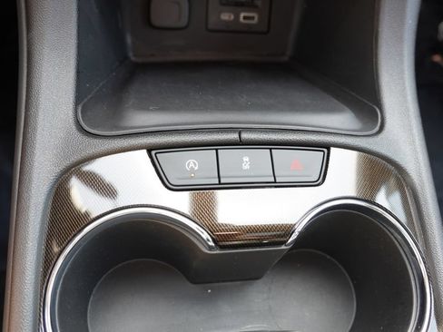 Used 2023 GMC Acadia AT4 w/ Preferred Package AWD/4WD image 33