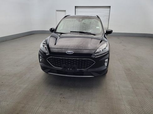 Used 2020 Ford Escape Titanium AWD/4WD image 15