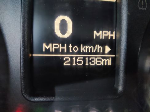 Used 2018 RAM 3500 Tradesman image 23