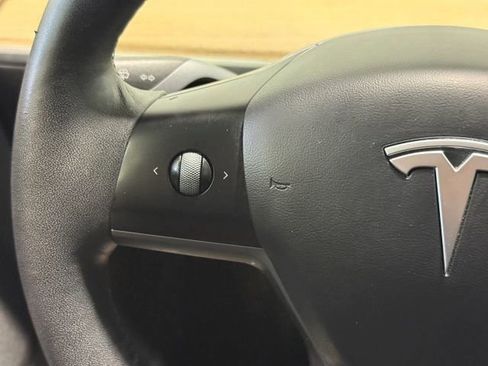 Used 2022 Tesla Model 3 Long Range AWD/4WD image 15