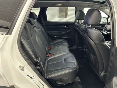 Used 2023 Hyundai Santa Fe Limited image 17