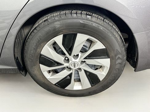 Used 2020 Nissan Altima 2.5 S image 11