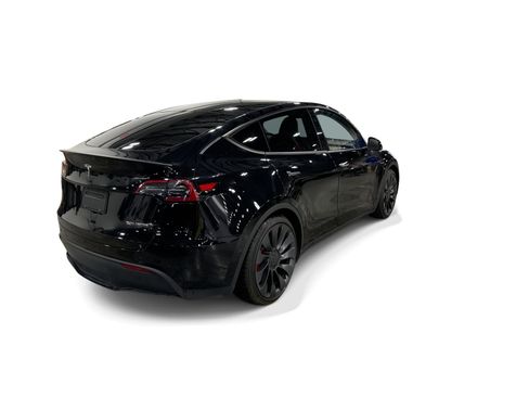 Certified 2023 Tesla Model Y Performance AWD/4WD image 6