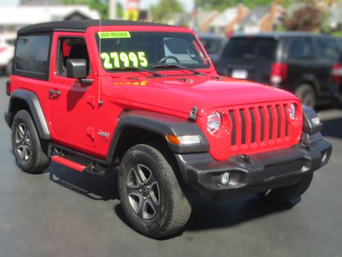 Used 2020 Jeep Wrangler Sport AWD/4WD image 1