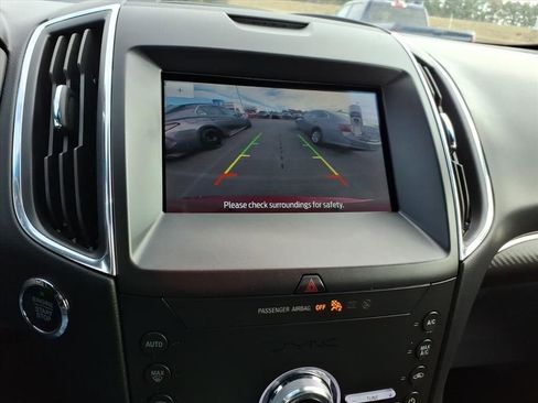 Used 2020 Ford Edge ST w/ Cold Weather Package image 21